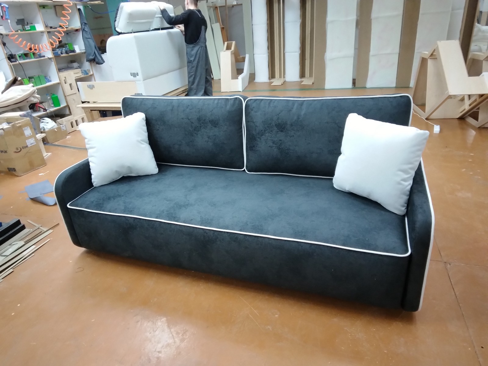 Диваны Колизей уют в наличии. Склад Д 4480 брабус 17/тедди 302