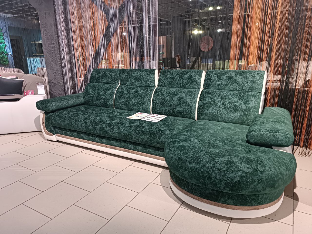Диваны Браво люкс в наличии. г.Госель ТЦ Мебельный квартал Д 4638 суфле бутле грин/селия 1