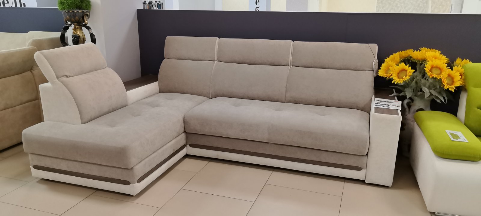 Диваны Браво люкс в наличии. Брест  4 комнаты Д 2160 Фабрик 4 смоке/фабрик 1 пирл