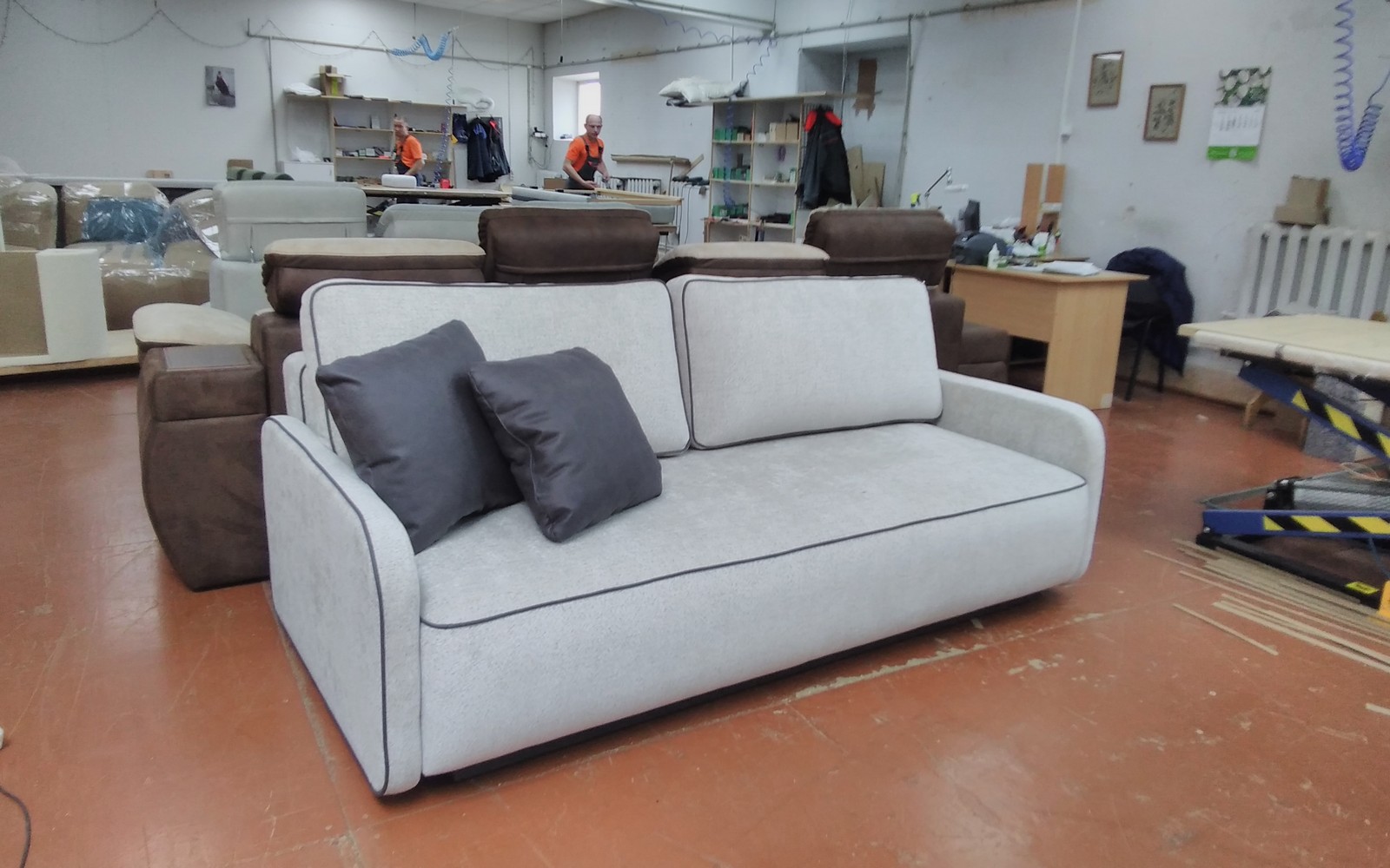 Диваны Колизей уют в наличии. Склад Д 1425 риальто 02/клоррида венге (Гом)