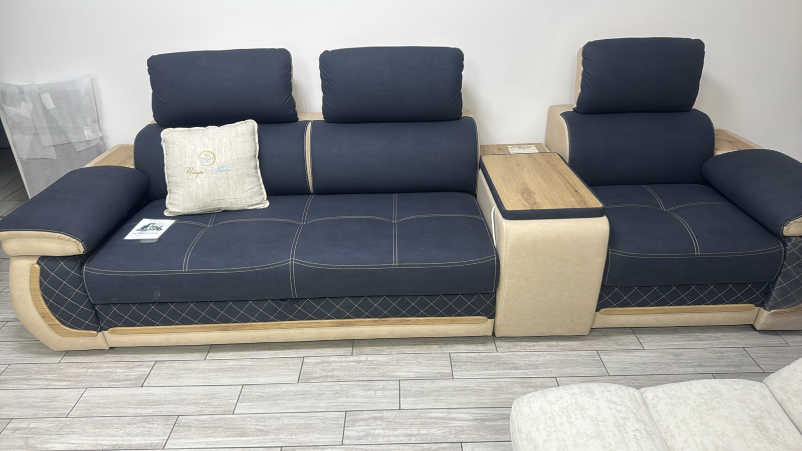 Диваны Айпетри де Люкс в наличии. г.Гродно   ул.Доватора  Д 1600 Вертус 19/вертус 01