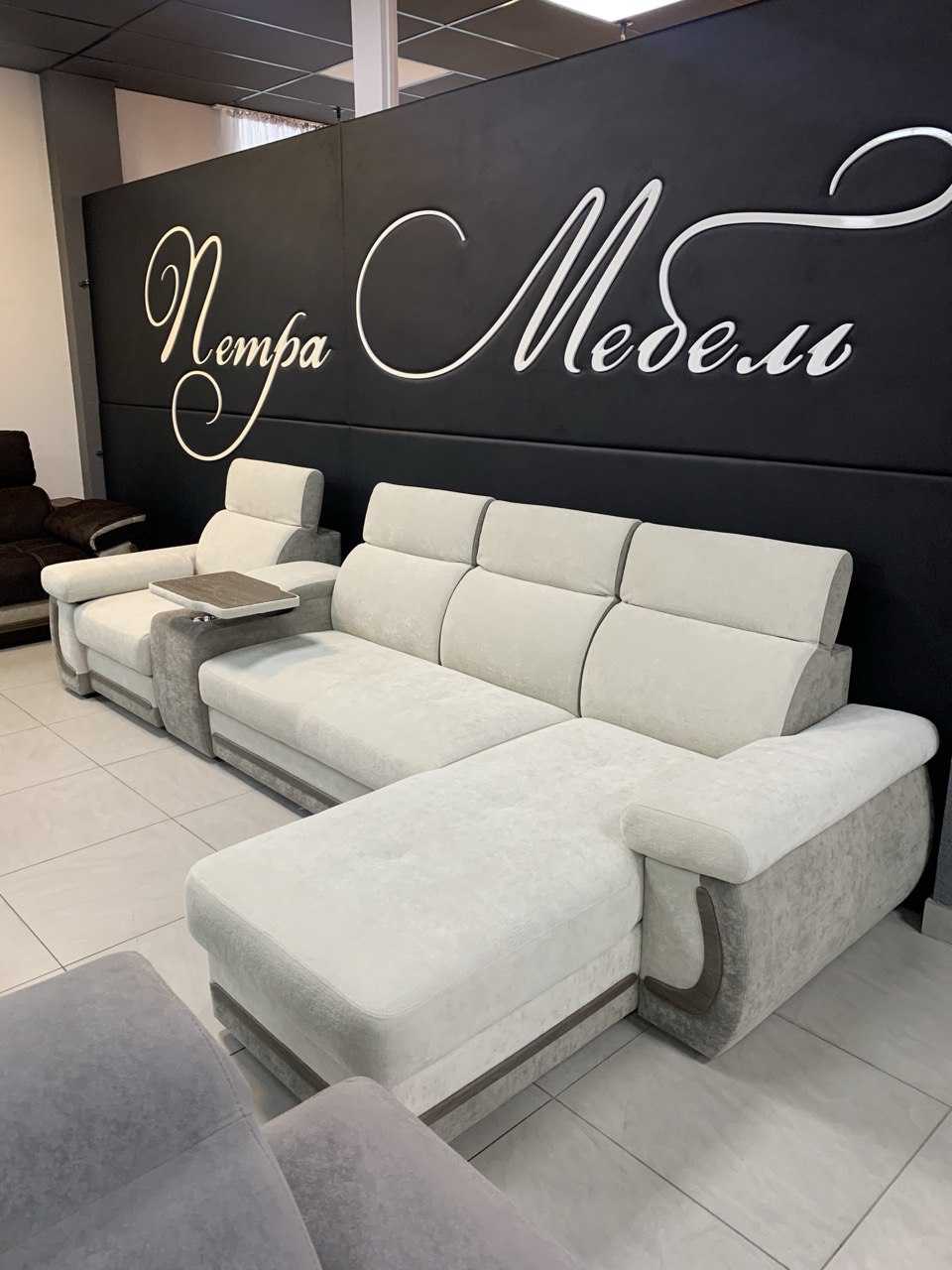 Диваны Браво люкс в наличии. г.Минск ТЦ Камелот  Д4211 Фабрик 2/фабрик 5