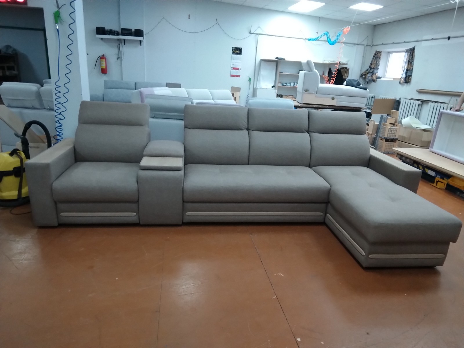 Диваны Браво люкс в наличии. г.Минск ТЦ Град Д 4810 вертус 03 капучино