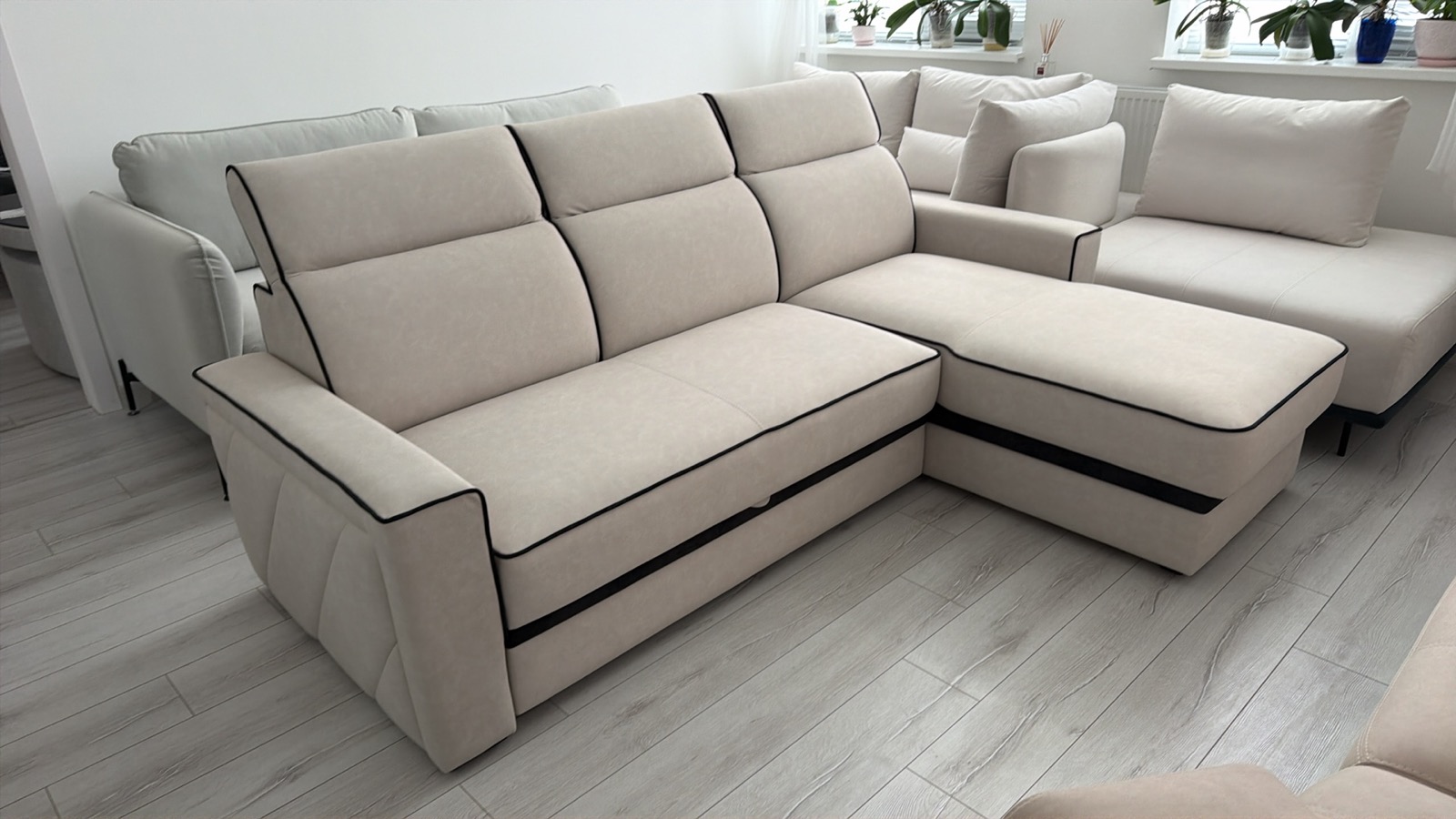 Диваны Браво комфорт V2 в наличии. г.Гродно ул.Доватора  Д 4622 шанель 03/брабус 17  2-140 шезлонг 70