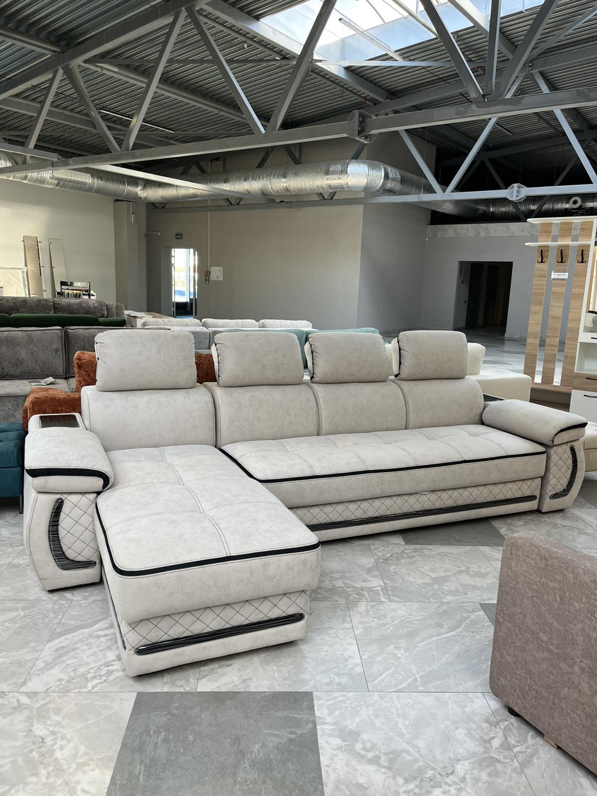 Диваны Айпетри де Люкс в наличии. Мозырь Миол-м ул.Гагарина 83  Д 1834 Альпина 1/брабус 17 (новый магазин)